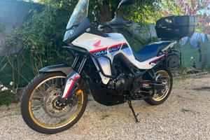 Honda Transalp 750