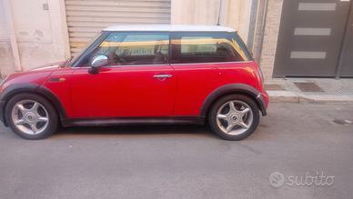 mini Cooper 1.4 d
