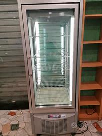 Vetrina esposizione refrigerata