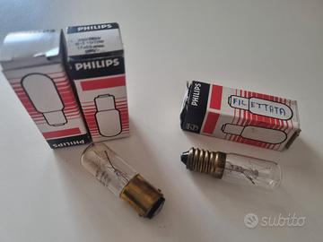 Lotto 3 lampadine Philips B15 250/220V 15-10W