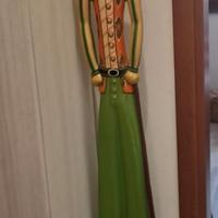 Scultura in legno dipinta a mano di Thomas Hoffman