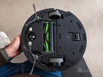 Robot aspirapolvere e lavapavimenti iRobot Roomba 