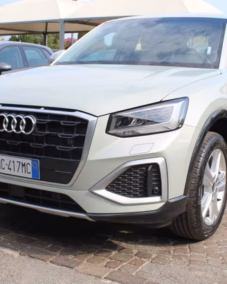 AUDI Q2 35 TFSI S tronic Business Advanced