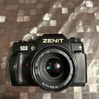 Fotocamera analogica Zenit 122