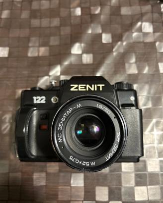Fotocamera analogica Zenit 122