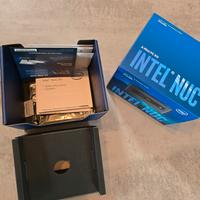 Intel nuc 8i5beh
