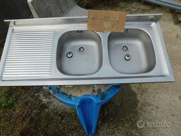 Lavello in acciaio inox