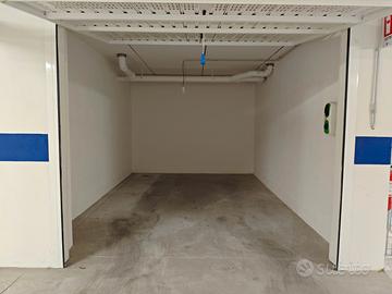 Garage box 17mq luna e sole 200