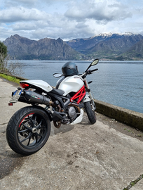 Ducati Monster 796
