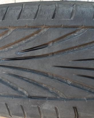 Gomme Toyo 195 45 R16