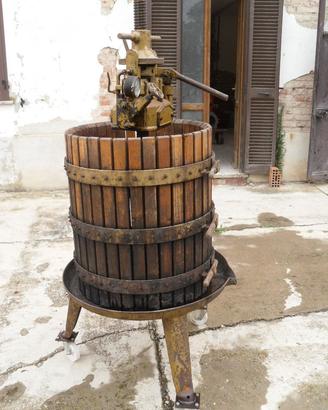 Torchio per vinacce