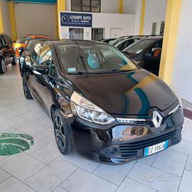 153688KM CLIO 1.2 PER NEOPATENTATI STATO