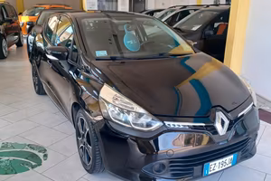 153688KM CLIO 1.2 PER NEOPATENTATI STATO