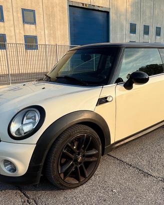 MINI COOPER D 1.6