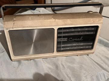 Radio vintage DBR elettronica Coral