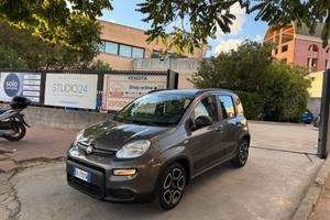 Fiat Panda KM.53.000 1.0 HYBRID NEOPATENTATI