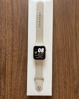 Apple Watch SE 2 - 44 mm