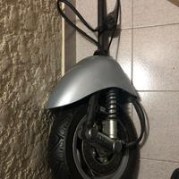 Vespa 125 ET4  Forcella completa.