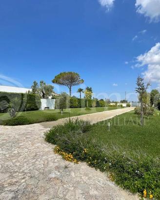 Villa a Matino