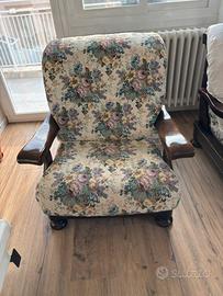 Due Poltrone in vero legno