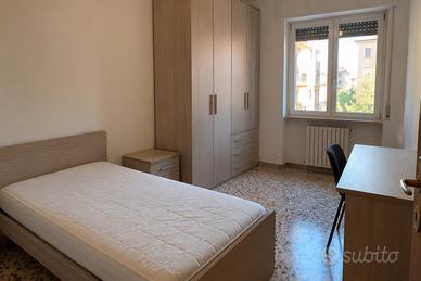 Stanza singola accogliente in zona ben servita