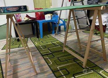 tavolo subbuteo  con squadre e piedi per tavolo