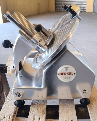Affettatrice BERKEL 48 Milano