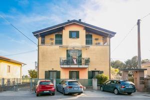 2 LOCALI A VILLAFRANCA DI VERONA