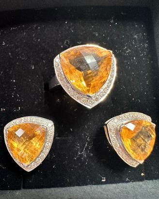 Anello e orecchini oro, diamanti, e topazio 