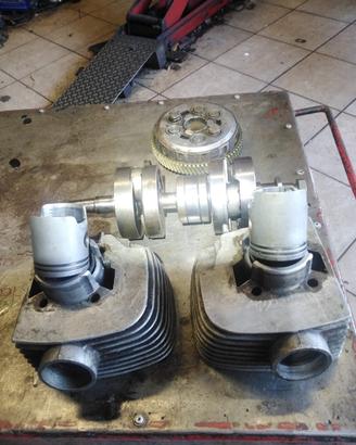 Motore bicilindrico Motobecane