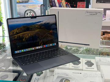 MacBook Air 13" M2 8/ 256GB - PROMO GRADO AB