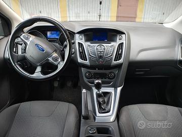 FORD Focus 2ª serie - 2012