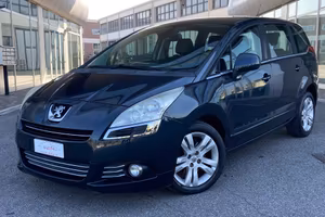 PEUGEOT 5008 2.0 HDi 163CV Cambio Aut. Allure
