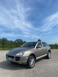 Porsche Cayenne 3.2 V6 cat