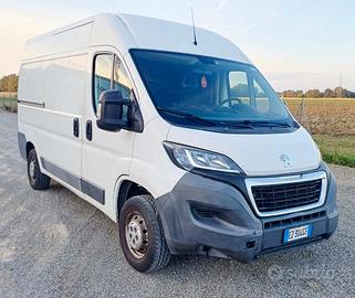 Peugeot Boxer 335 2.2 HDi/130CV FAP PC-TM Furgone