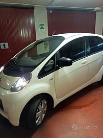 Citroen C-Zero Sempre tenuta nel box
