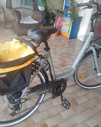 BICICLETTA ELETTRICA 