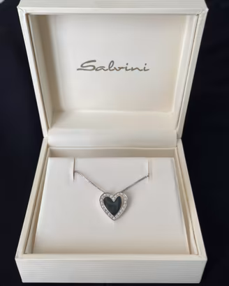 Collana con cuore in oro e diamanti Salvini