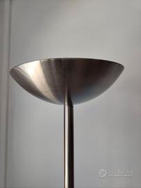 Lampada Piantana minimal moderna luce indiretta