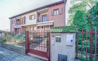 VILLETTA A SCHIERA DI TESTA CON 3 CAMERE