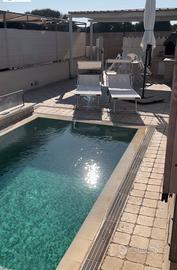 Casa a Casuzze con piscina privata