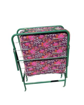 Letto pieghevole  compreso materasso