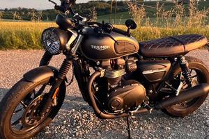 Street Twin 900