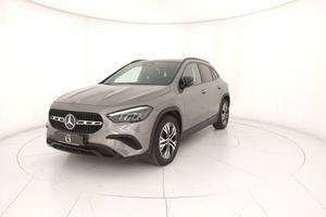MERCEDES-BENZ GLA 180 d Progressive Advanced Plus