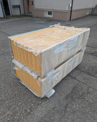 LASTRA TEK28 CON COIBENTAZIONE "PUR"