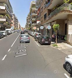 Attività / Licenza di 50 m² a Roma