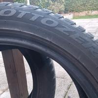 2 pneumatici invernali 215 50 r18