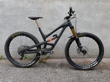 YT Industries Capra CF Pro Race 2019 L