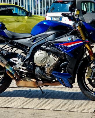 BMW S1000R