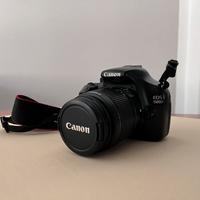 Canon 1100D con obiettivo 18-55 3.5/5.6 e batteria
